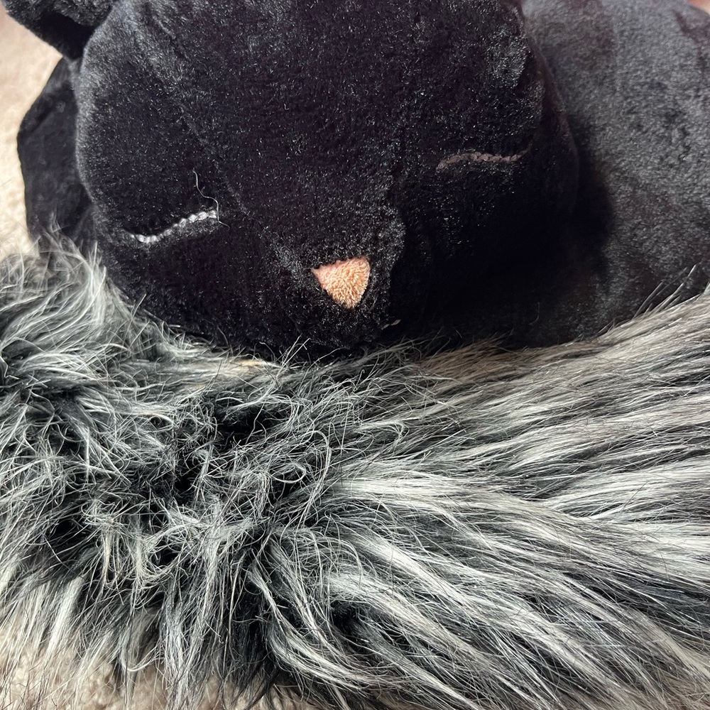 Jellycat bestow cat